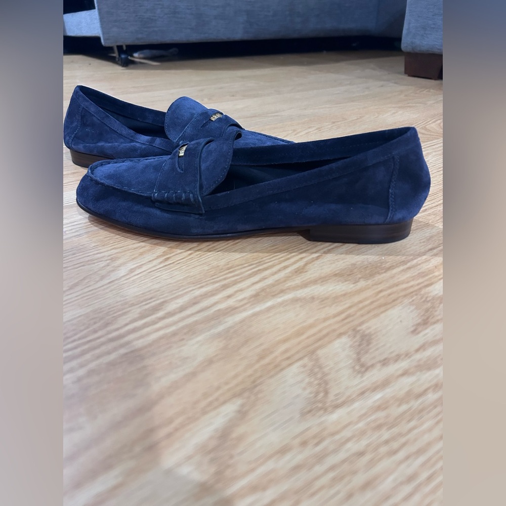 Veronica Beard Suede Loafers Navy Blue 10M